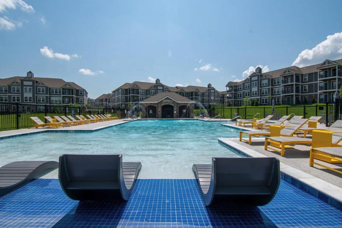 Landing At Center 301 - 2 Bedrooms In Belton Luaran gambar
